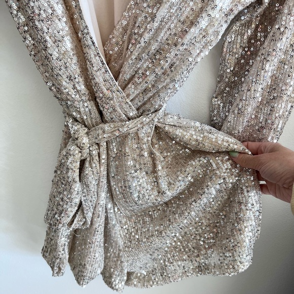 Endless Ross Sequin Romper - Picture 7 of 8